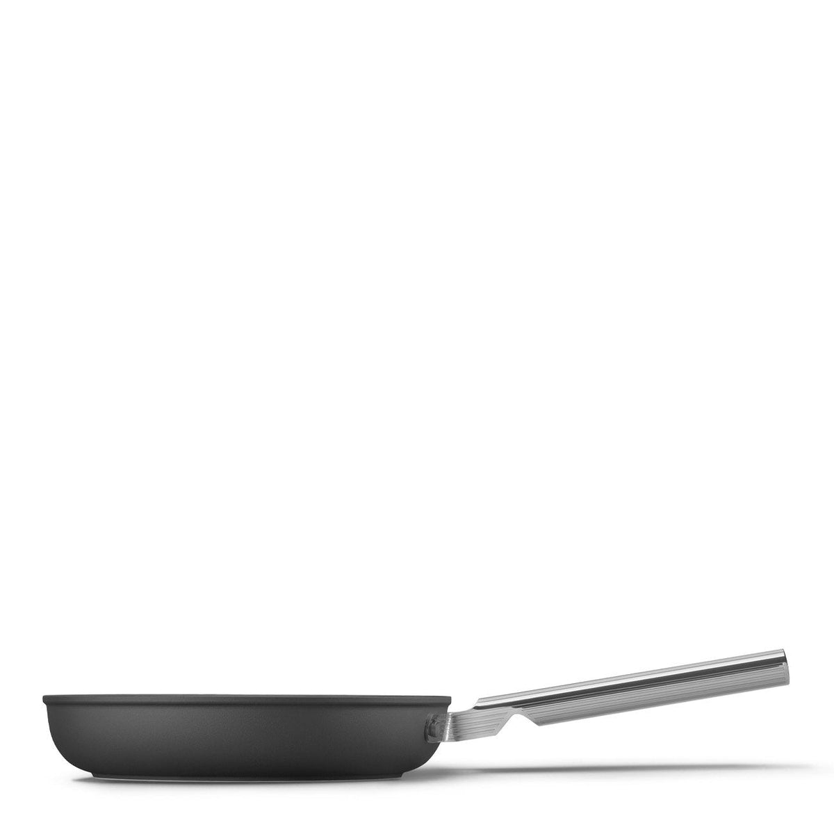 Poêle Smeg 24 cm — FPF2402 — Noir mat