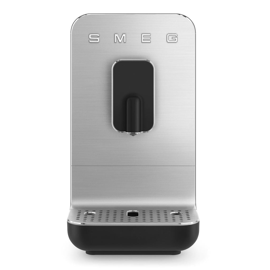 Machine à café automatique Smeg 1,4 L — BCC11 — Noir mat